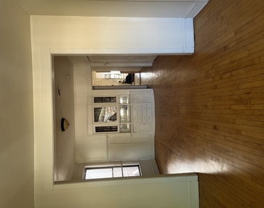 3728 N Bosworth Avenue - Photo Thumbnail 5