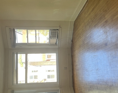 3728 N Bosworth Avenue - Photo Thumbnail 4