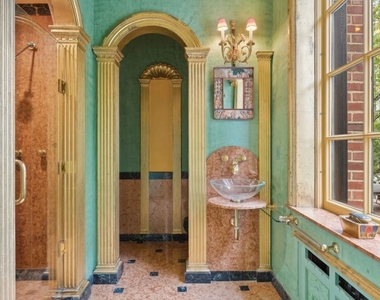 1355 N Astor Street - Photo Thumbnail 47