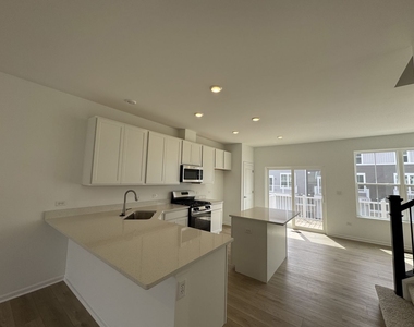 14945 S Mccarthy Circle - Photo Thumbnail 7