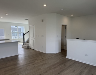 14945 S Mccarthy Circle - Photo Thumbnail 5