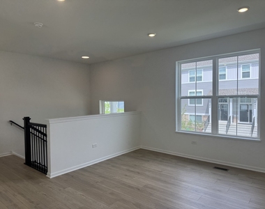 14945 S Mccarthy Circle - Photo Thumbnail 6
