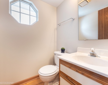 554 Abbeywood Drive - Photo Thumbnail 11