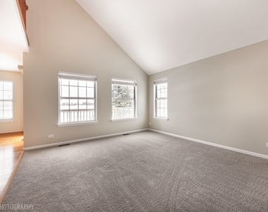 554 Abbeywood Drive - Photo Thumbnail 10