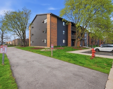 621 Virginia Road - Photo Thumbnail 22
