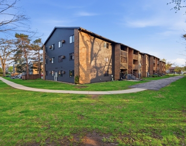 621 Virginia Road - Photo Thumbnail 23