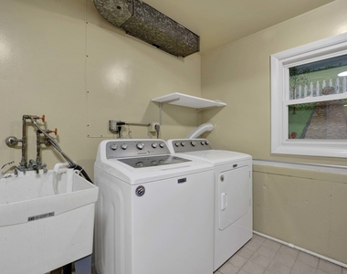 1135 Crestwood Drive - Photo Thumbnail 27