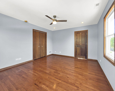 5845 S Sayre Avenue - Photo Thumbnail 17