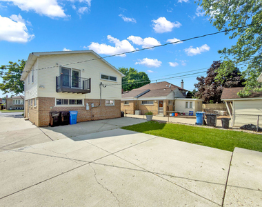 5845 S Sayre Avenue - Photo Thumbnail 30
