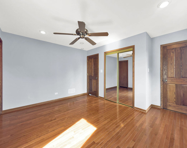 5845 S Sayre Avenue - Photo Thumbnail 20