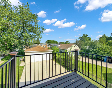5845 S Sayre Avenue - Photo Thumbnail 25