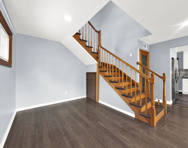 5845 S Sayre Avenue - Photo Thumbnail 6