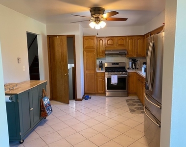 253 W Kimbell Avenue - Photo Thumbnail 4