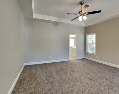 3761 Carmen Court Sw - Photo Thumbnail 9