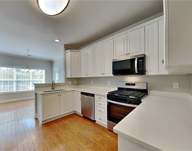 3761 Carmen Court Sw - Photo Thumbnail 4