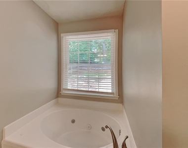 3912 Sharpel Lane Nw - Photo Thumbnail 8