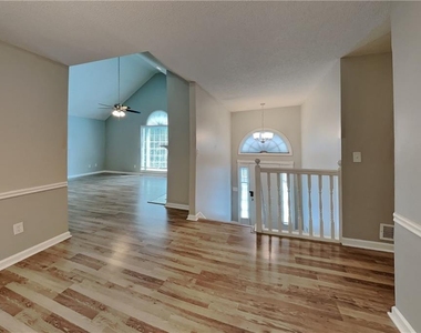 3912 Sharpel Lane Nw - Photo Thumbnail 4