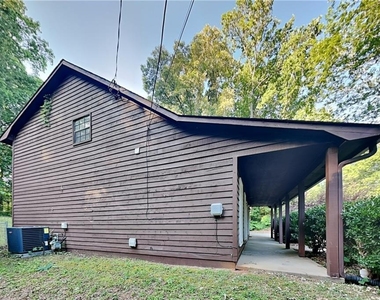 4750 Jamerson Forest Circle - Photo Thumbnail 14