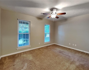 4750 Jamerson Forest Circle - Photo Thumbnail 11