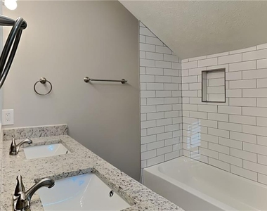 4750 Jamerson Forest Circle - Photo Thumbnail 9