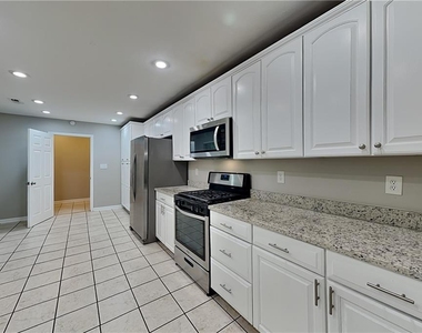 4750 Jamerson Forest Circle - Photo Thumbnail 3