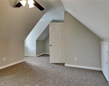 1275 Shamrock Hill Circle - Photo Thumbnail 13