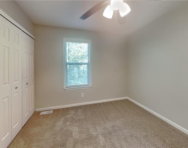 335 Olde Bridge Way - Photo Thumbnail 12