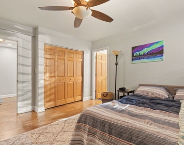 857 W Ainslie Street - Photo Thumbnail 19