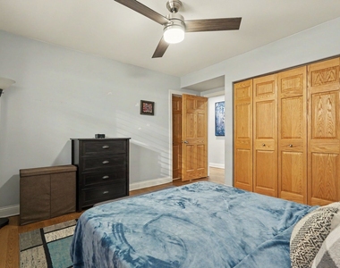 857 W Ainslie Street - Photo Thumbnail 24