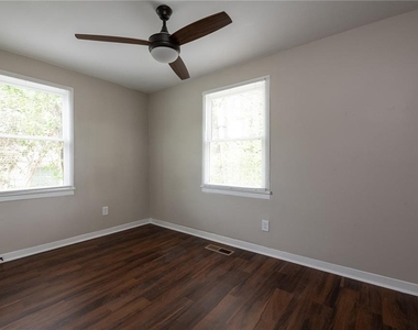 1854 Broadwell Street - Photo Thumbnail 10