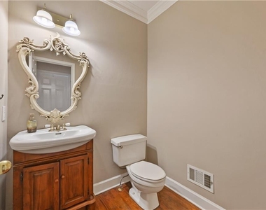1792 Bristol Farms Court - Photo Thumbnail 22