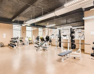 401 16th Street Nw - Photo Thumbnail 18
