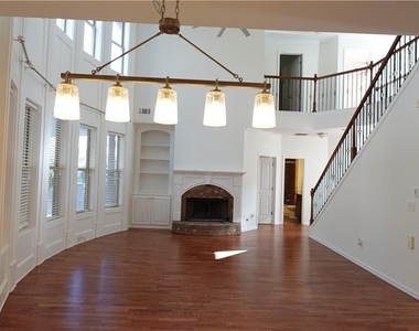 1921 Binnies Way - Photo Thumbnail 1