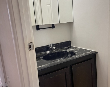 118 Boardwalk Street - Photo Thumbnail 5