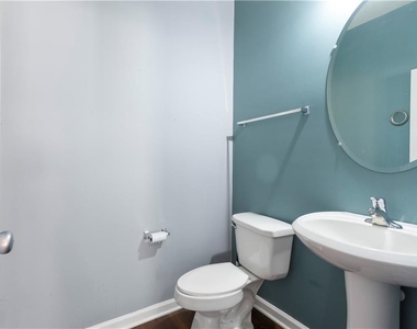 1126 Treymont - Photo Thumbnail 7