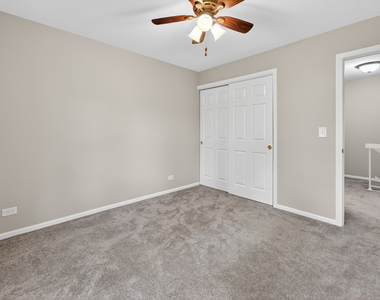 212 Amherst Court - Photo Thumbnail 26