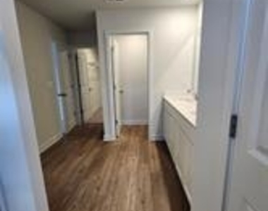 2044 Underwood Drive - Photo Thumbnail 15