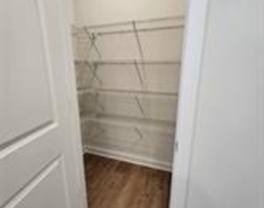 2044 Underwood Drive - Photo Thumbnail 6
