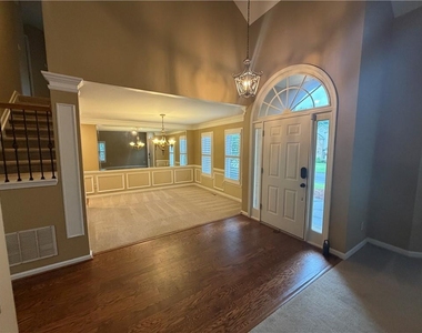 10935 Pennbrooke Crossing - Photo Thumbnail 7