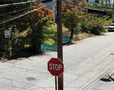109 Vine Street Sw - Photo Thumbnail 13