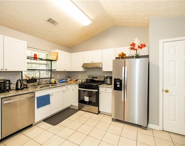 599 Rivulett Court - Photo Thumbnail 8