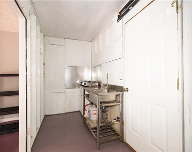 599 Rivulett Court - Photo Thumbnail 24