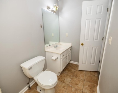 599 Rivulett Court - Photo Thumbnail 22