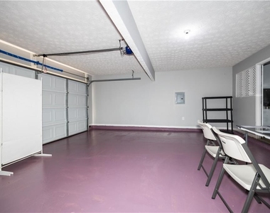 599 Rivulett Court - Photo Thumbnail 28