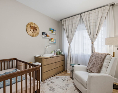2137 W Ohio Street - Photo Thumbnail 11