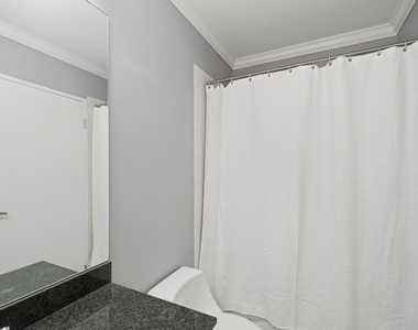 512 N Mcclurg Court - Photo Thumbnail 12