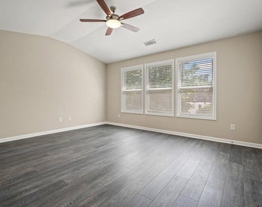 2045 Lake Shore Overlook Nw - Photo Thumbnail 20