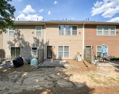 2045 Lake Shore Overlook Nw - Photo Thumbnail 42