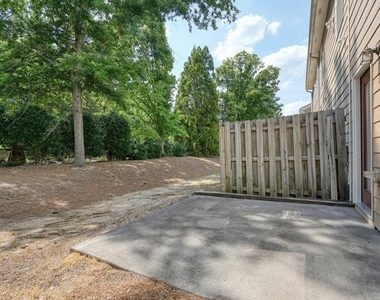 2045 Lake Shore Overlook Nw - Photo Thumbnail 43