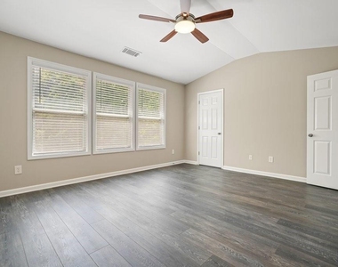 2045 Lake Shore Overlook Nw - Photo Thumbnail 21